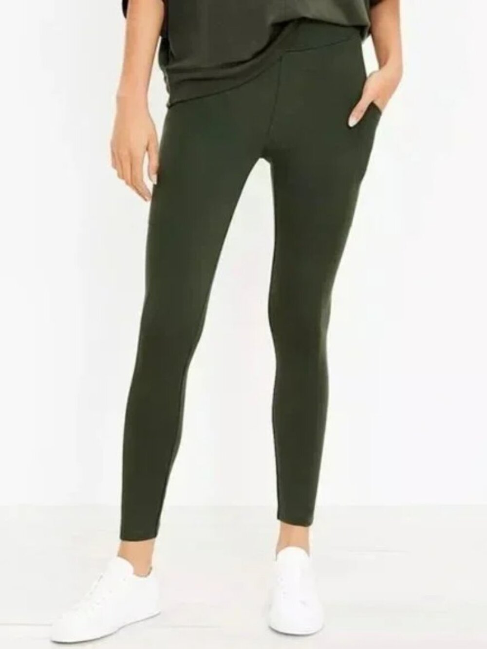 Lou & Grey Olive Green The Ponte Pocket Legging Pants - Comfortable and stylish